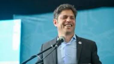 Axel Kicillof calificó de "ridículo" a Javier Milei y lo acusó de mentir con el superávit
