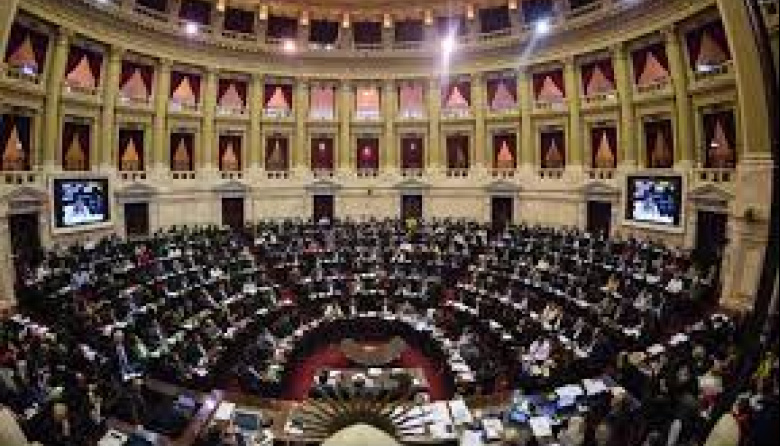 Media sanción en el Senado para modificar el régimen legal