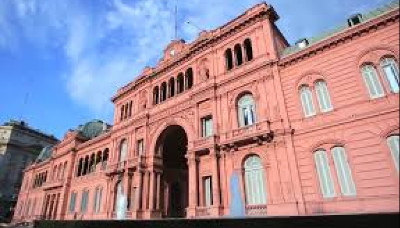 El número de empleados públicos nacionales se redujo otro 0,3% en noviembre y en un año se achicó 7,3%