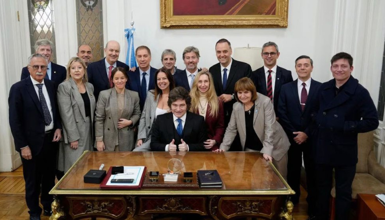 Con un aumento acumulado del 123%, más de 1000 funcionarios del gobierno cobrarán sueldos de hasta $8 millones en junio