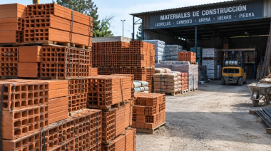 Indec: fuertes caídas de la industria y la construcción en julio