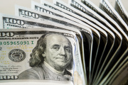 El dólar cerró en leve alza en la última rueda antes de las elecciones legislativas