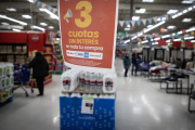 Supermercados: indumentaria, limpieza y verdulería, los rubros que más cayeron